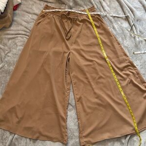 PrettyGarden Tan Pants with pockets!  Size XL